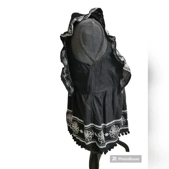 Anthropologie Akemi + Kin Adelina embroidered tasseled pom pom hem ruffle top - Picture 6 of 9